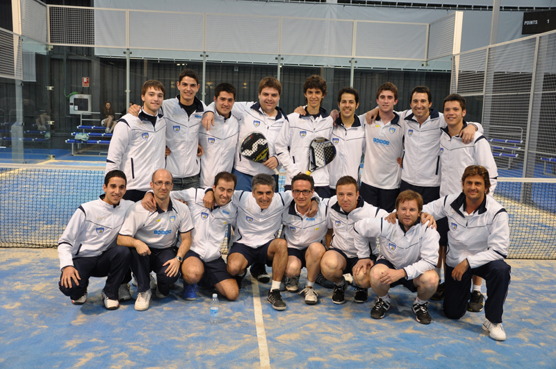 Entrena P&aacute;del Club y Club Tenis Pamplona consiguen el &uacute;ltimo titulo de la temporada, tras ganar la Copa Reyno de Navarra
